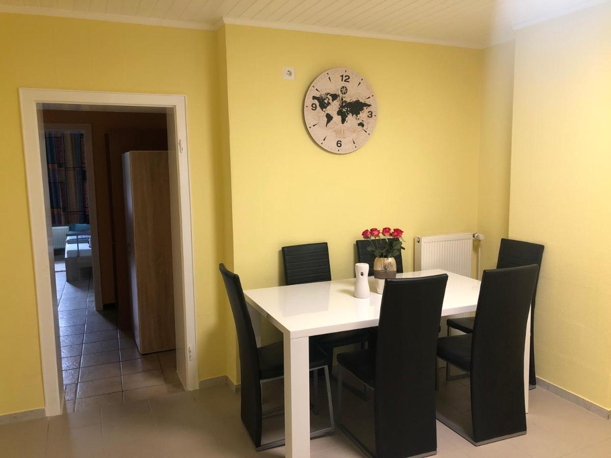 Gästezimmer Siminciuc Hotell Aachen Exteriör bild