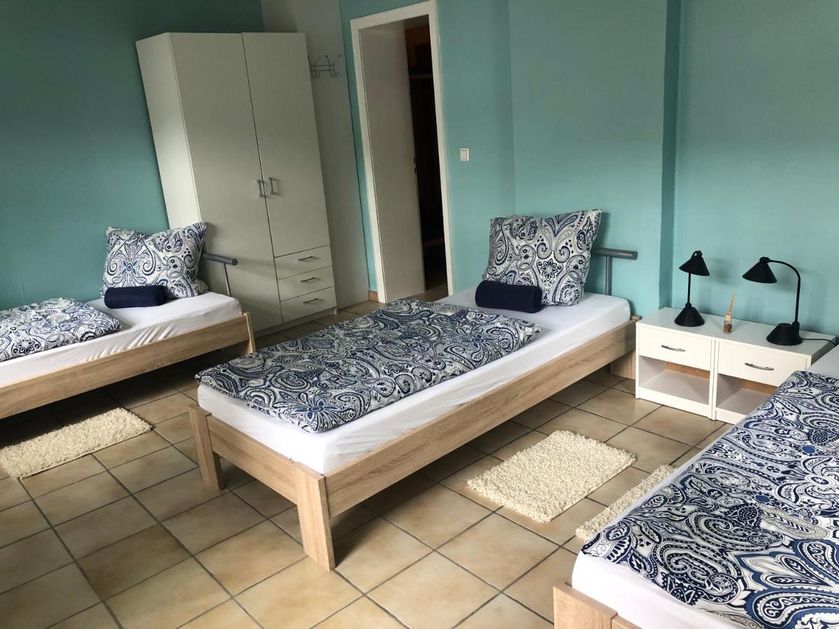 Gästezimmer Siminciuc Hotell Aachen Exteriör bild