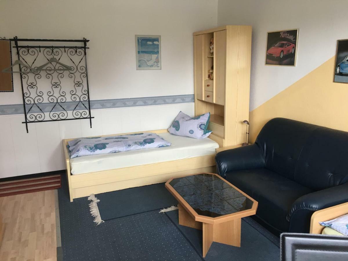 Gästezimmer Siminciuc Hotell Aachen Exteriör bild