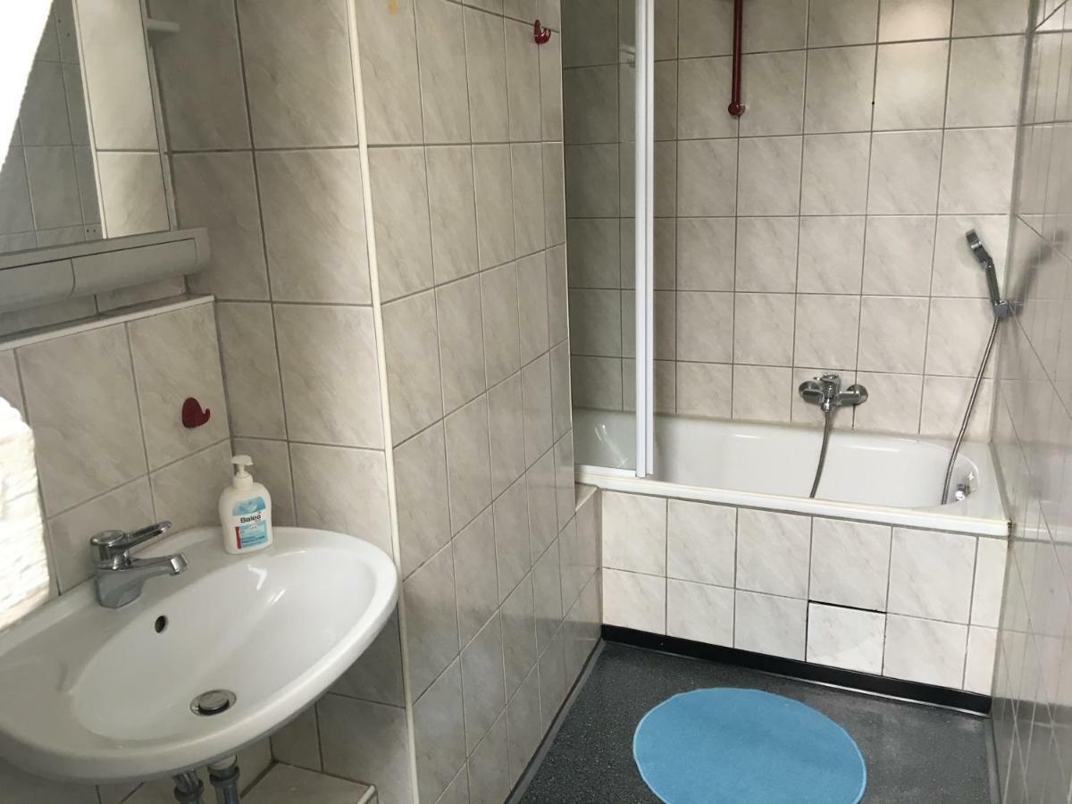 Gästezimmer Siminciuc Hotell Aachen Exteriör bild