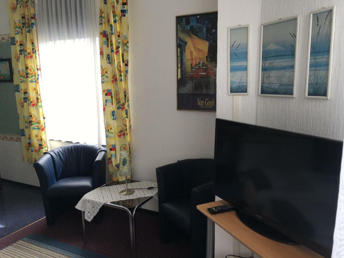Gästezimmer Siminciuc Hotell Aachen Exteriör bild